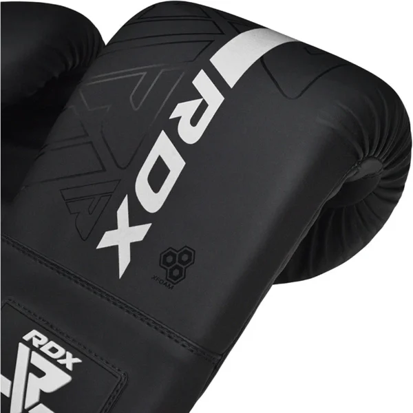 RDX F6 KARA Rukavice za džak 4oz Black - Image 4